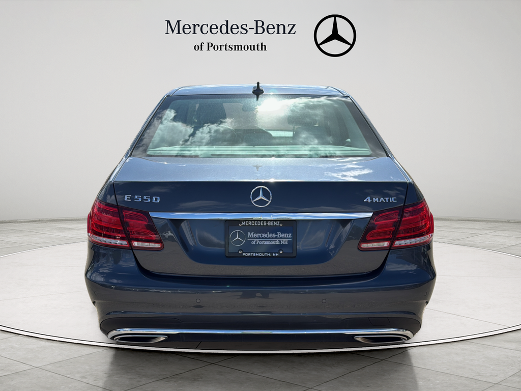 Used 2014  Mercedes-Benz E 550 image 4