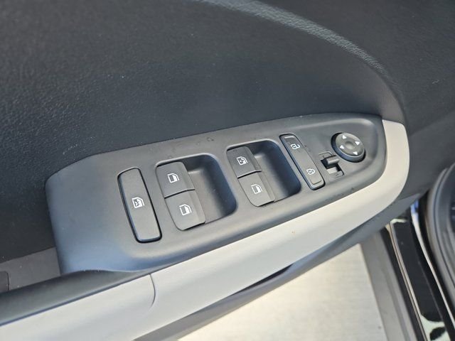 New 2025 Black Hyundai SEL image 16
