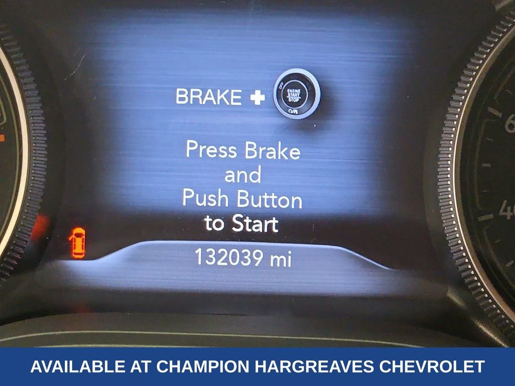 Used 2021 Gray Clearcoat Jeep Latitude Lux image 15