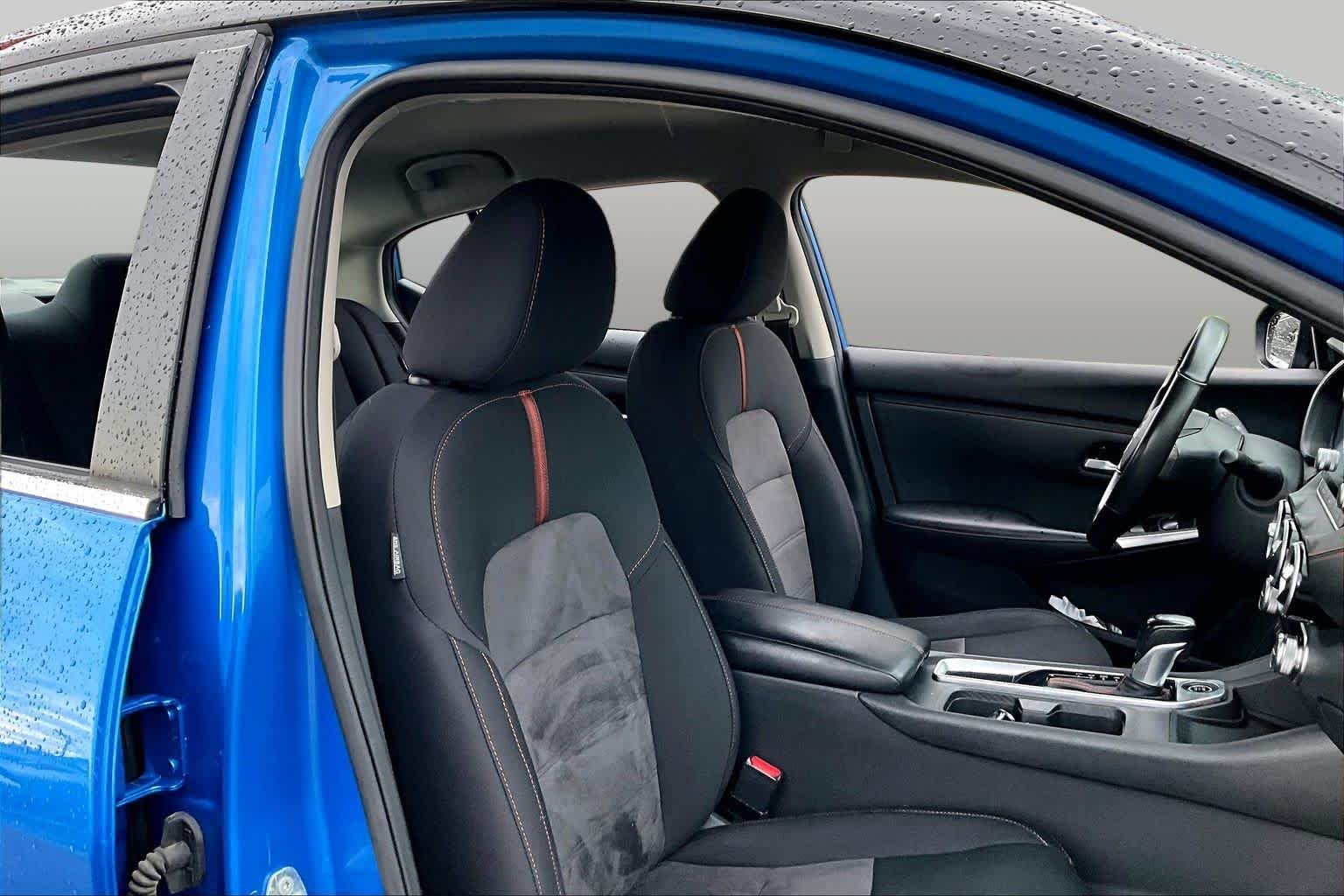 Used 2024 Electric Blue Metallic/Super Black Nissan SR image 9