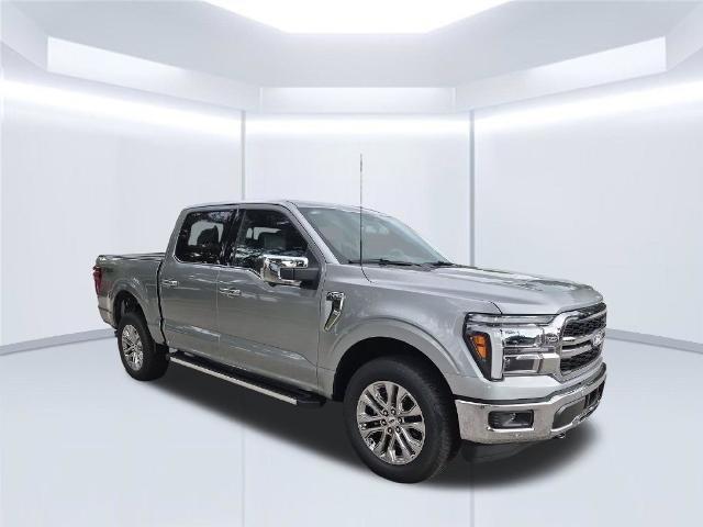 New 2026 Iconic Silver Metallic Ford Lariat® image 9