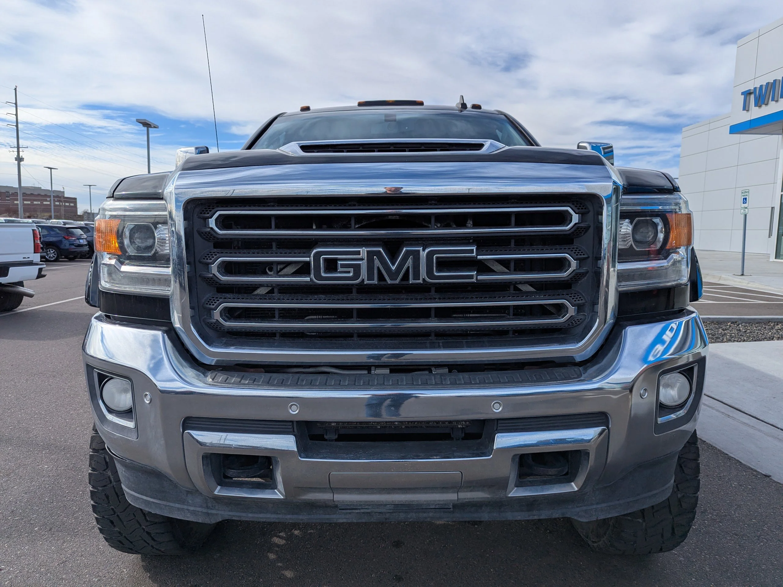 2018 GMC Sierra 2500HD SLT - Photo 5