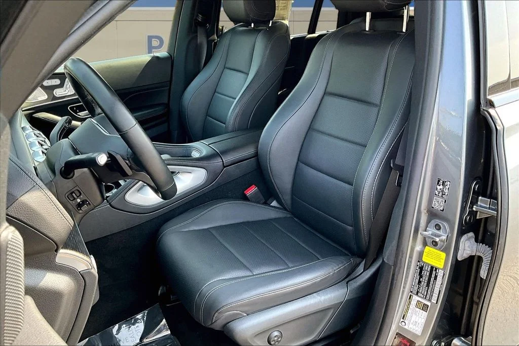 Used 2023 Mojave Silver Metallic Mercedes-Benz GLS 450 image 23