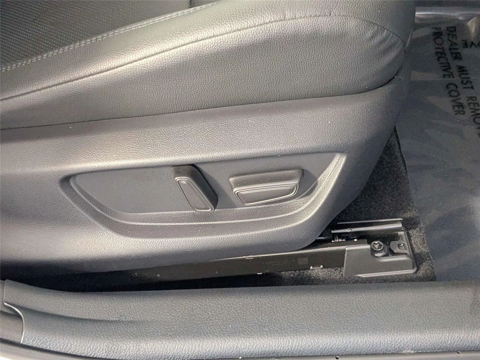 2025 Toyota Camry XSE - Photo 33