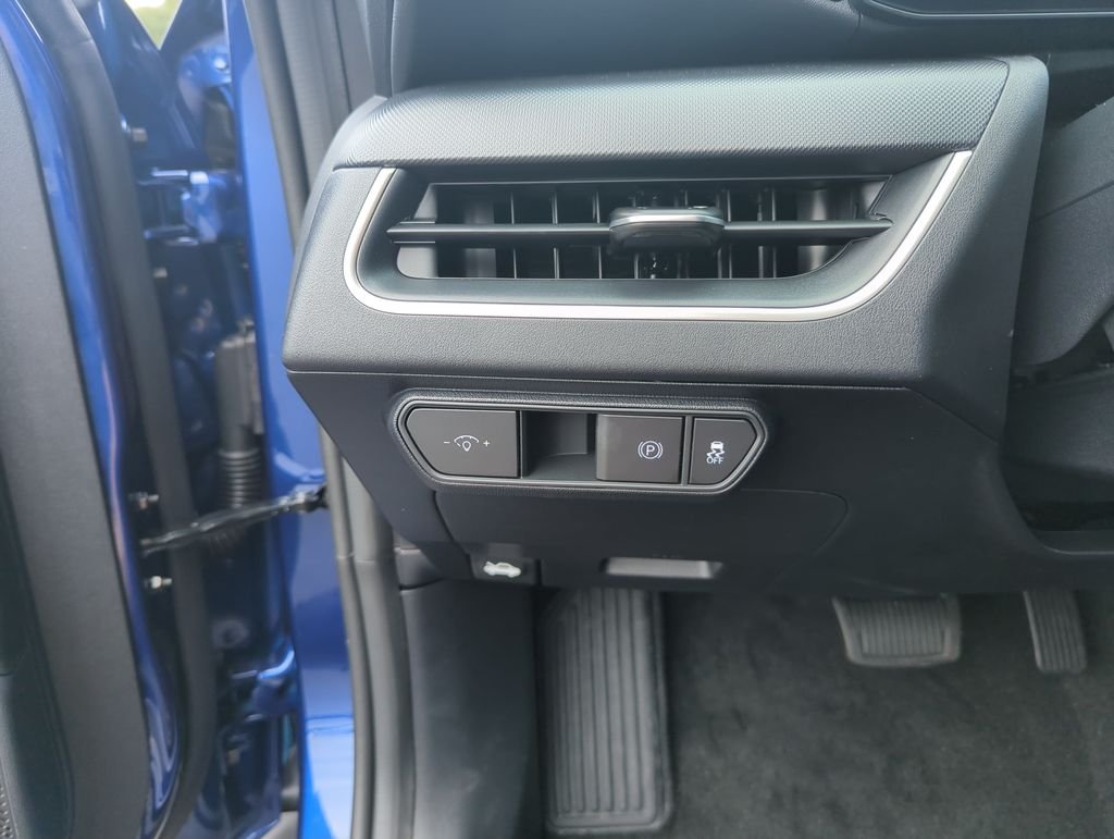 New 2026 Deep Sea Blue Kia LXS image 20