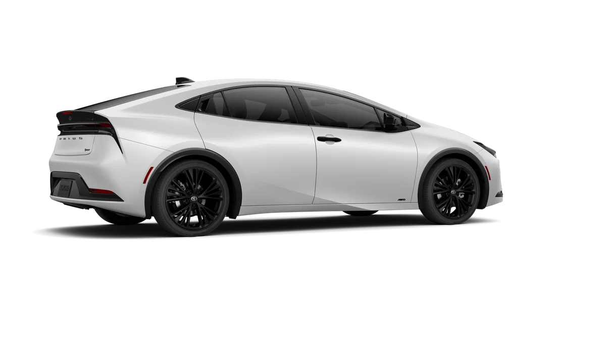 New 2027 Wind Chill Pearl Toyota Nightshade AWD image 11