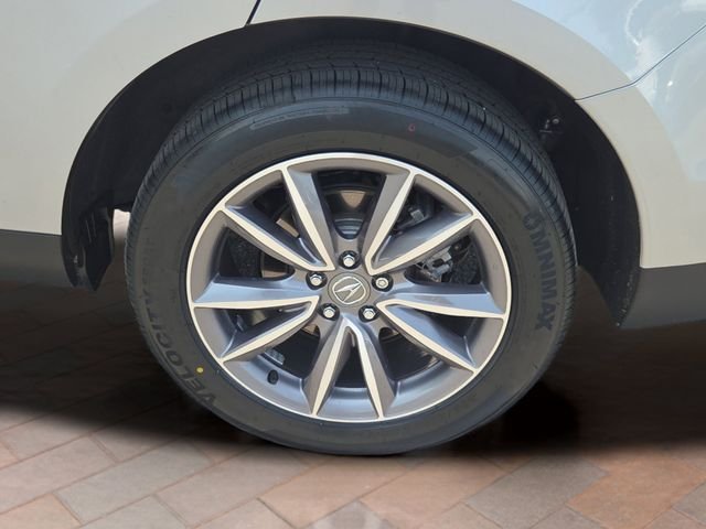 Used 2023 Lunar Silver Metallic Acura Technology Package image 29