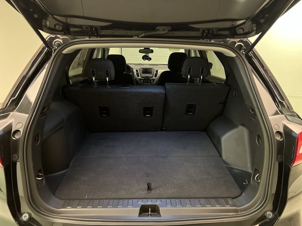 2020 Chevrolet Equinox LS - Photo 23