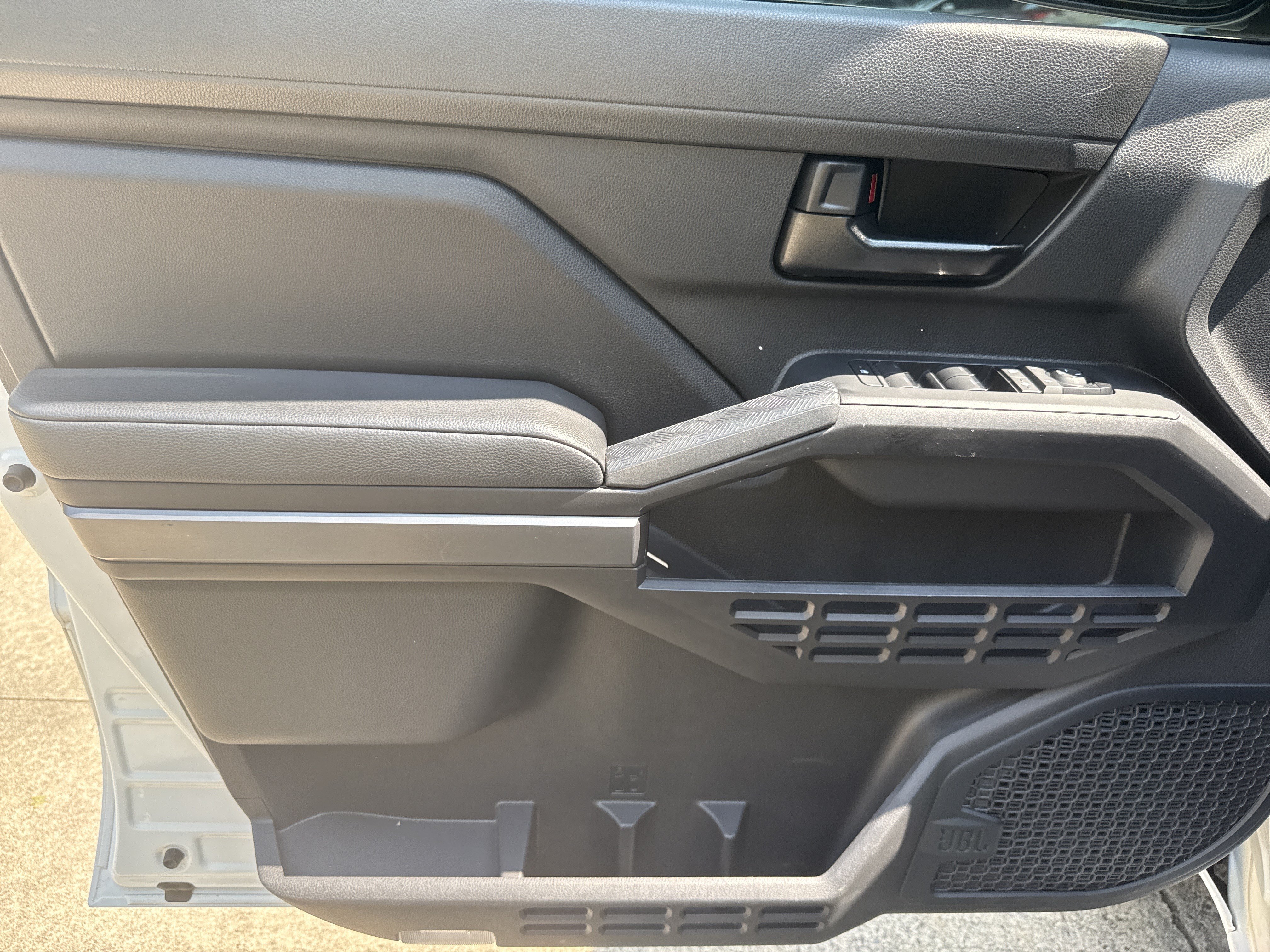 Used 2024 Ice Toyota SR5 image 10