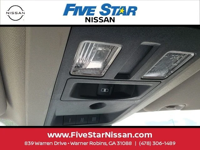 Used 2017 Red Ram Laramie image 27