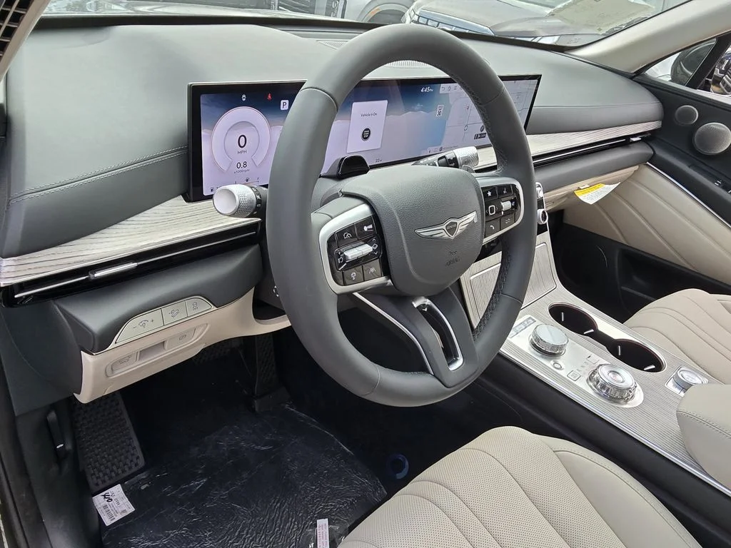New 2026 White Genesis 2.5T image 21