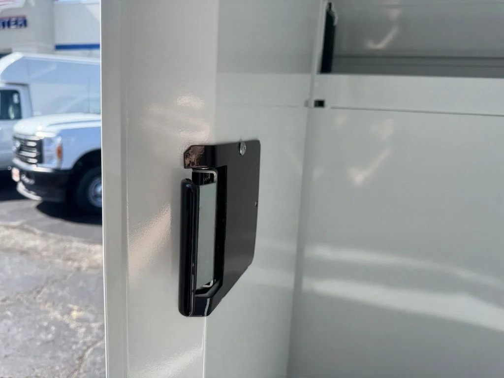 New 2026 Oxford White Ford E-350 SRW image 41