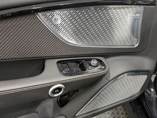 Used 2024 Black Maserati 788 HP 0-60 2.3 240 mile per charge image 11