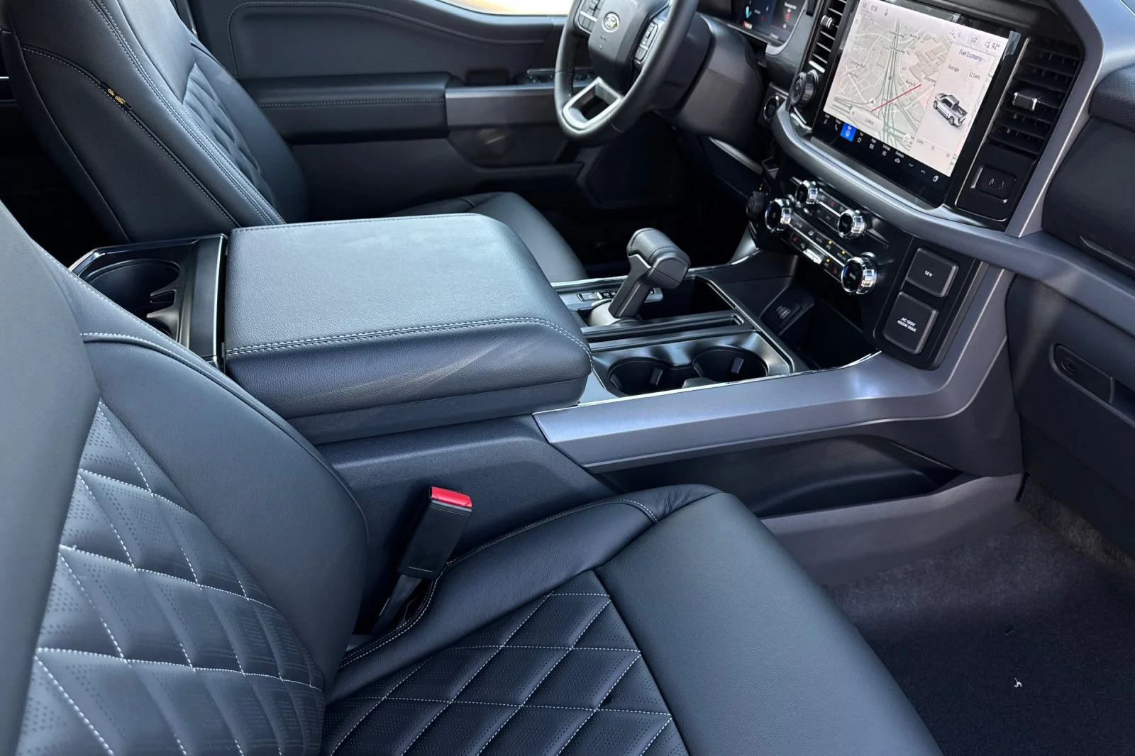New 2026 White Ford XLT image 14