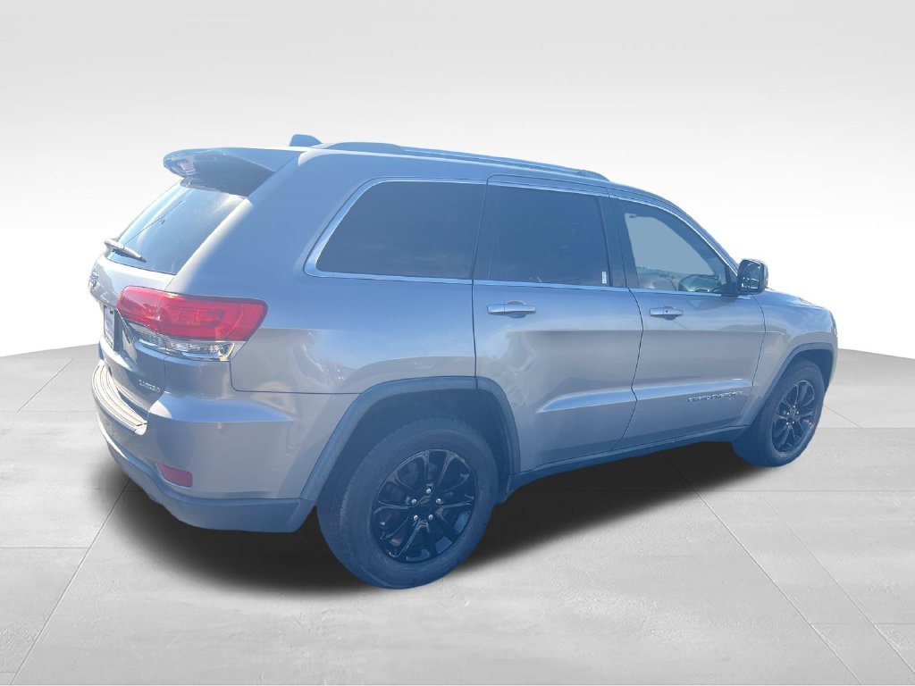 Used 2015 Silver Jeep Laredo image 6