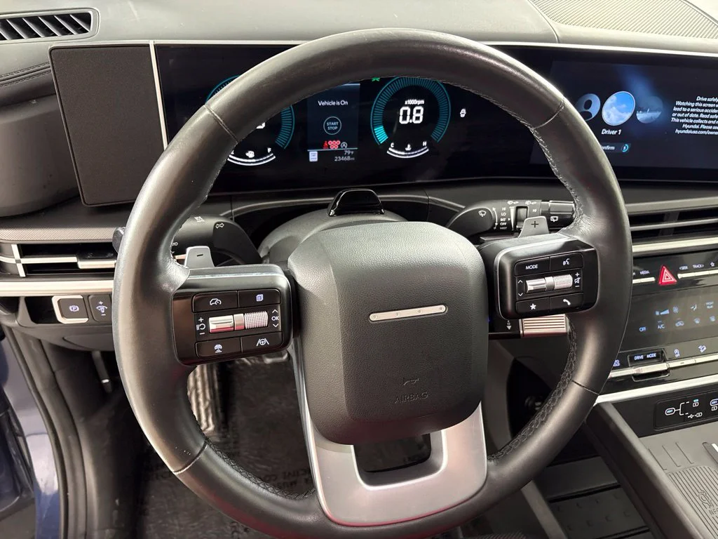 Used 2025 Blue Hyundai SEL image 32