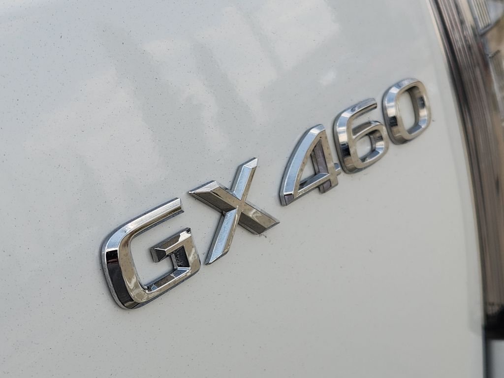 Used 2015 Starfire Pearl Lexus 460 Luxury image 12
