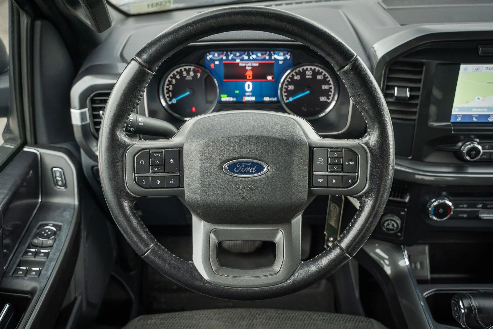 Used 2022  Ford XLT image 27