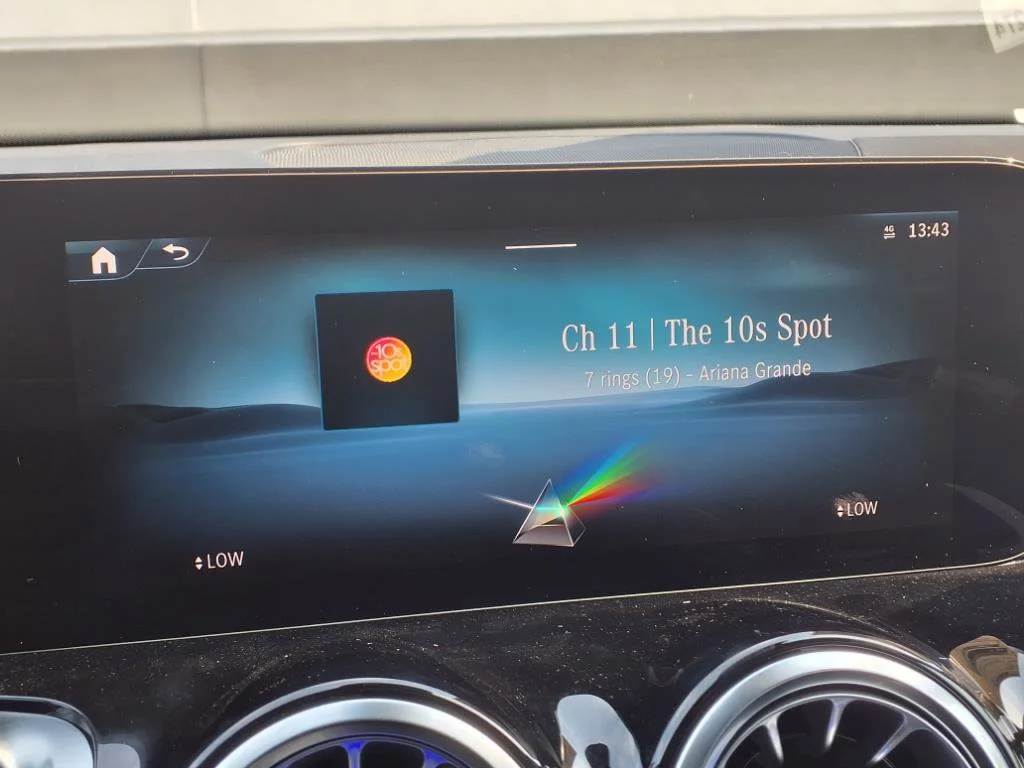 New 2025 Night Black Mercedes-Benz GLB 250 image 40