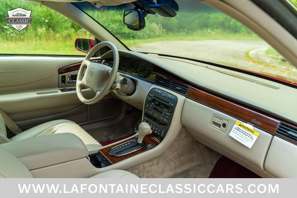Used 2000 Red Cadillac ETC image 3