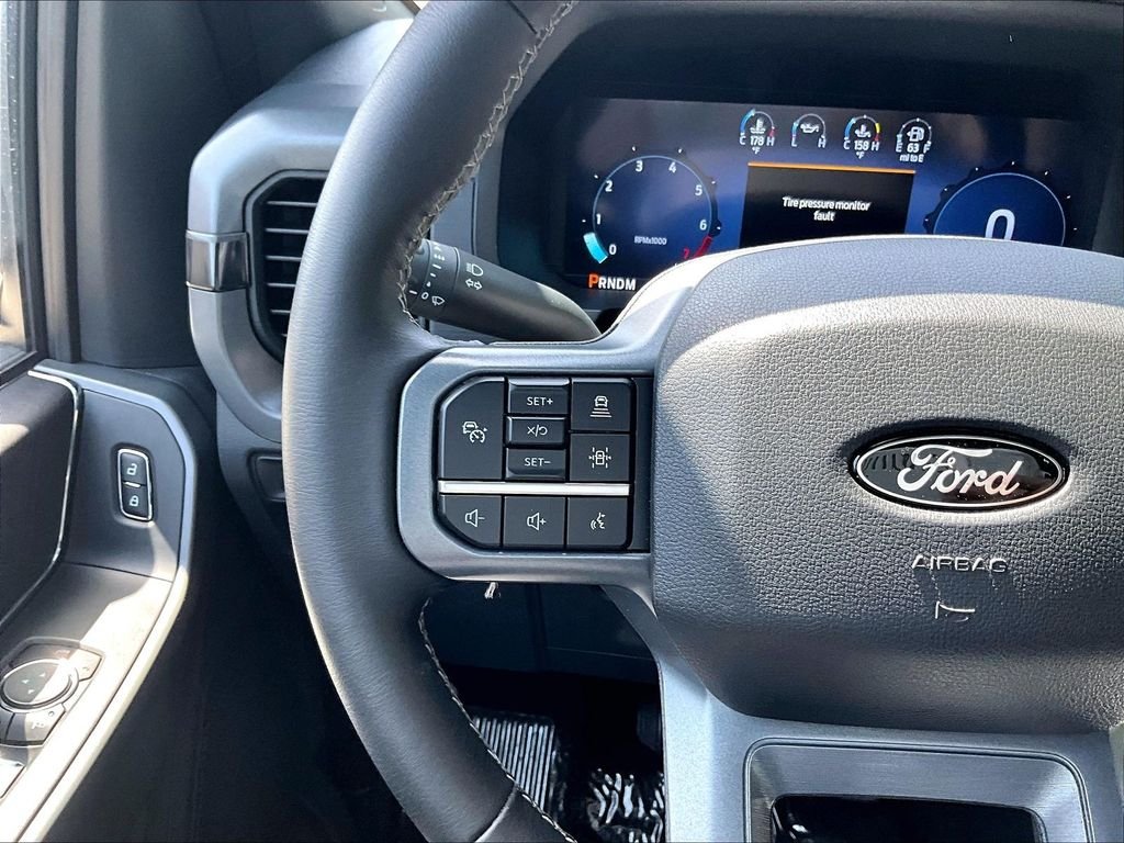Used 2025 White Ford XLT image 23