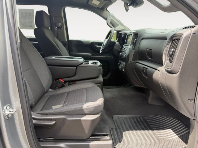 2025 Chevrolet Silverado 1500 Custom - Photo 15