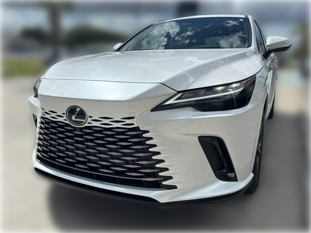 New 2026 Eminent White Pearl Lexus PREMIUM image 5