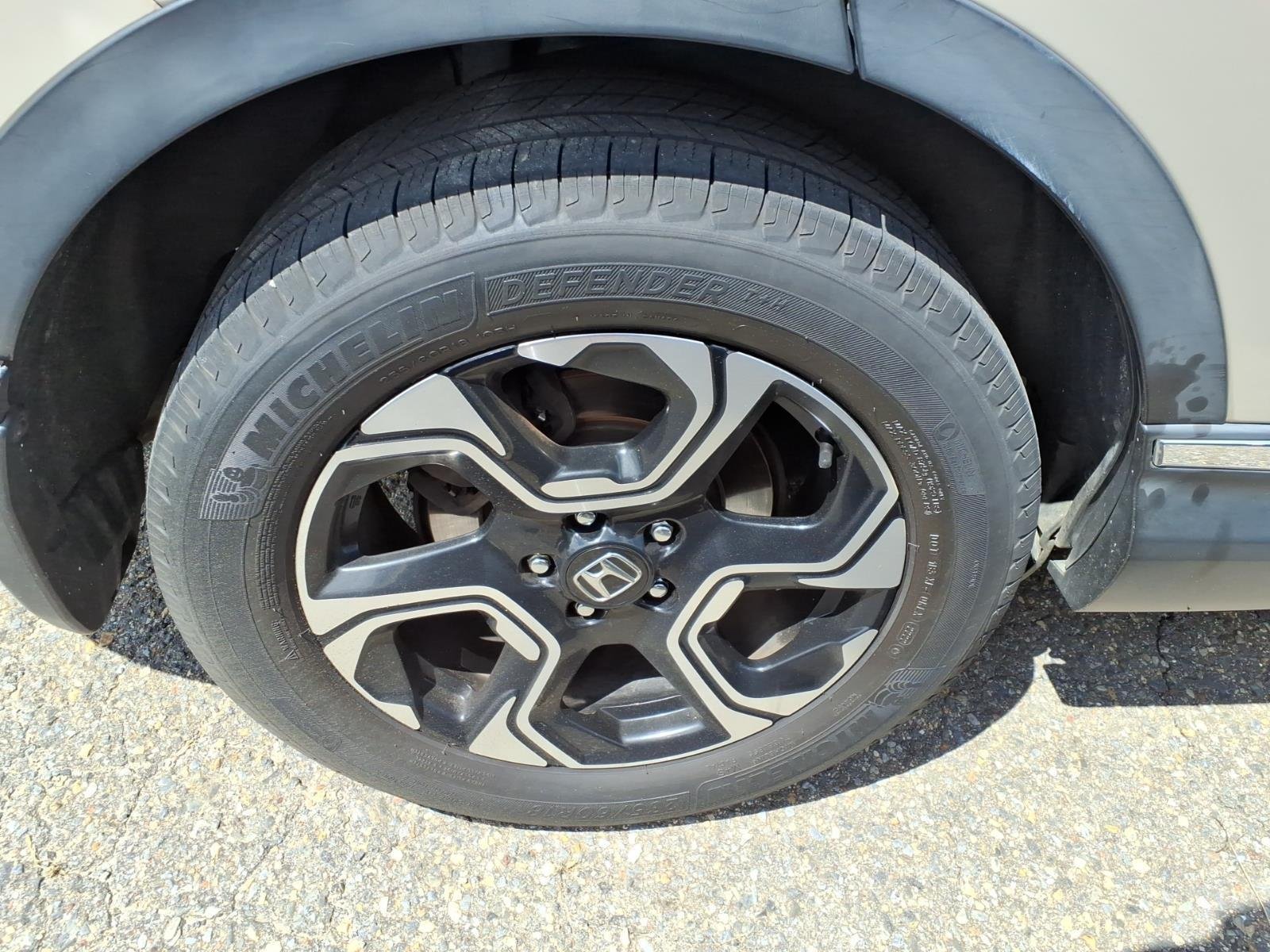 Used 2017 Sandstorm Metallic Honda Touring image 8