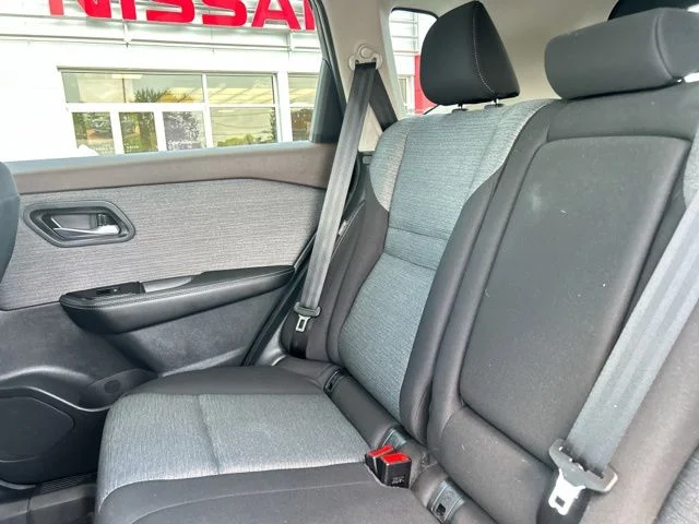 Used 2023 Gray Nissan SV image 17