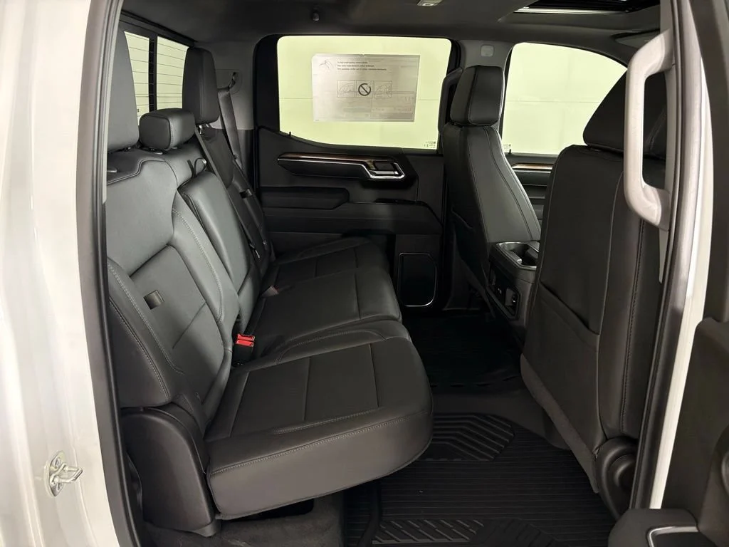 New 2026 Summit White Chevrolet LT Trail Boss image 50