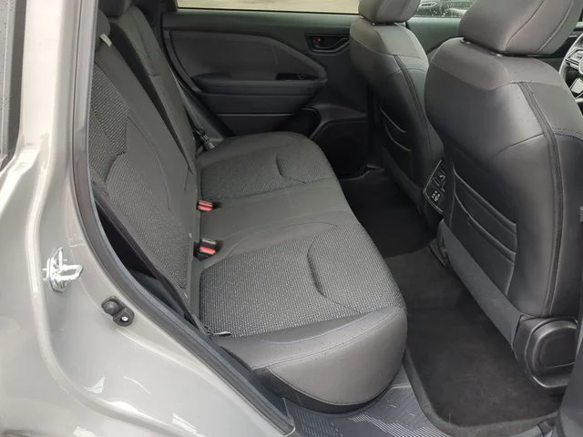Used 2026 Beige Subaru Premium image 39