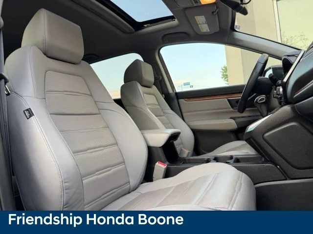 Used 2018 Red Honda Touring image 57