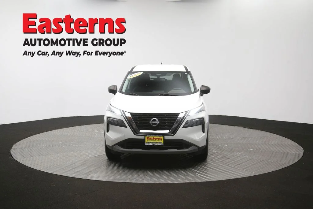 Used 2023 White Nissan S image 54