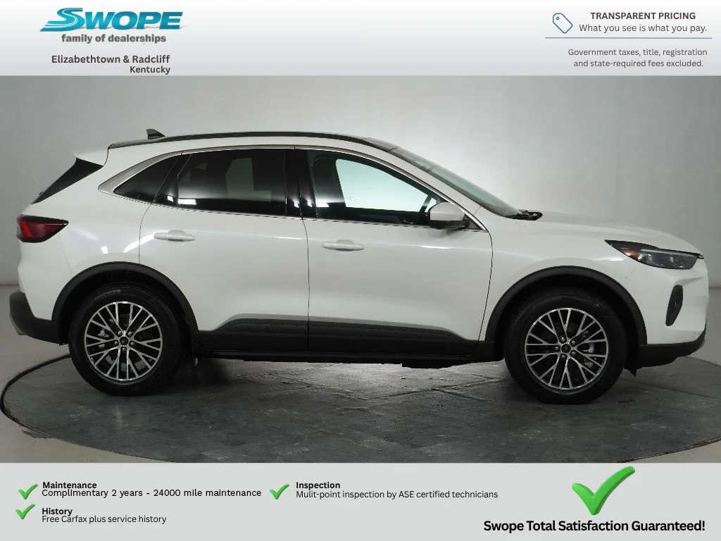 Used 2025 STAR WHITE METALLIC TRI-COAT Ford PHEV image 3
