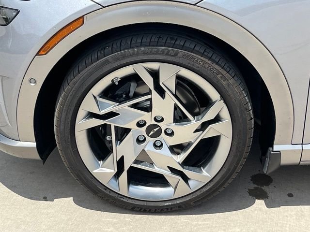Used 2024 Silver Genesis Performance image 8