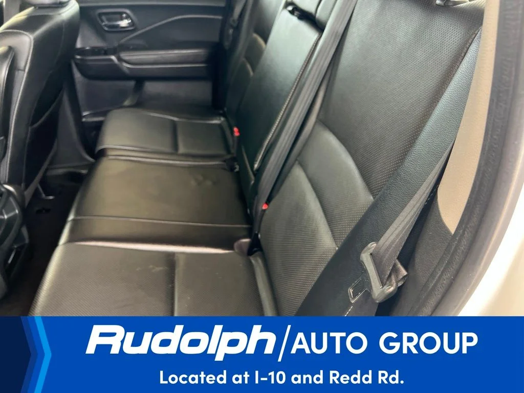 Used 2023 White Honda RTL image 24