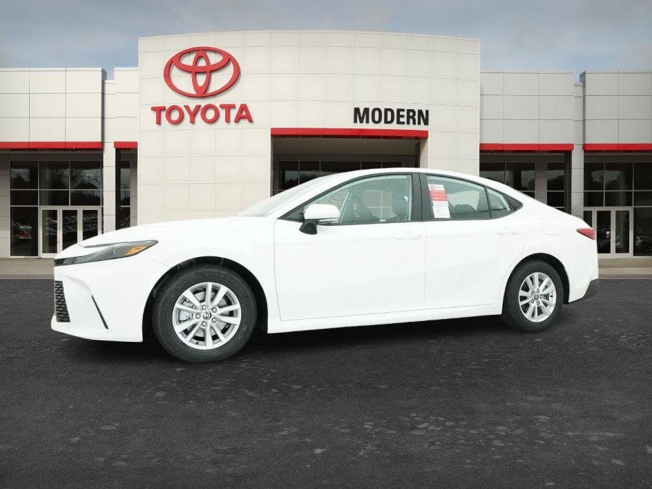 New 2026 Ice Cap Toyota LE image 4