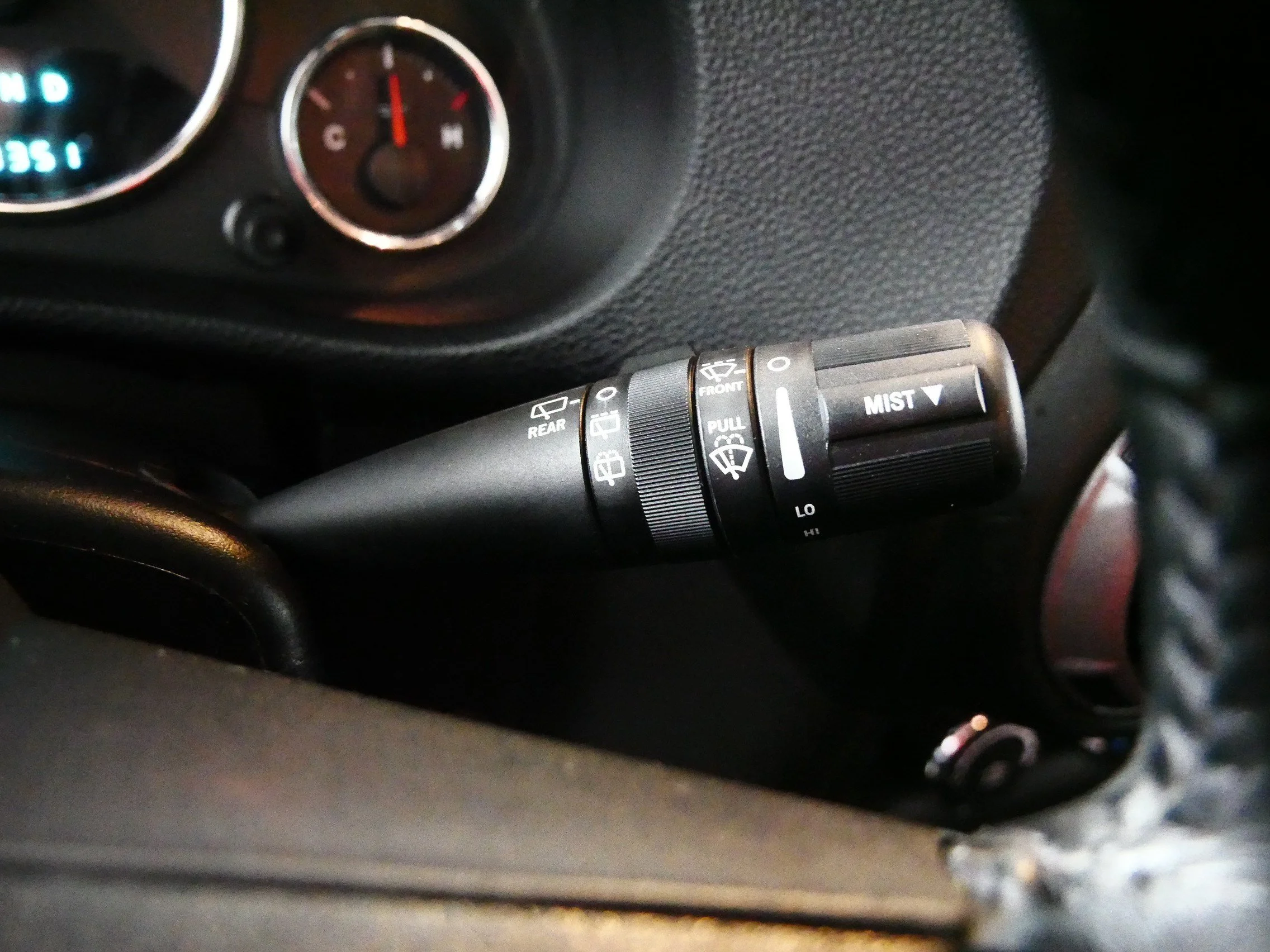 Used 2013 Dune Jeep Sport image 33