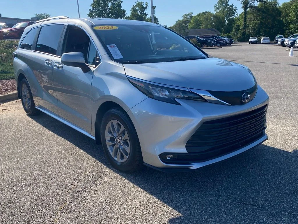 Used 2025 Silver Toyota XLE image 1