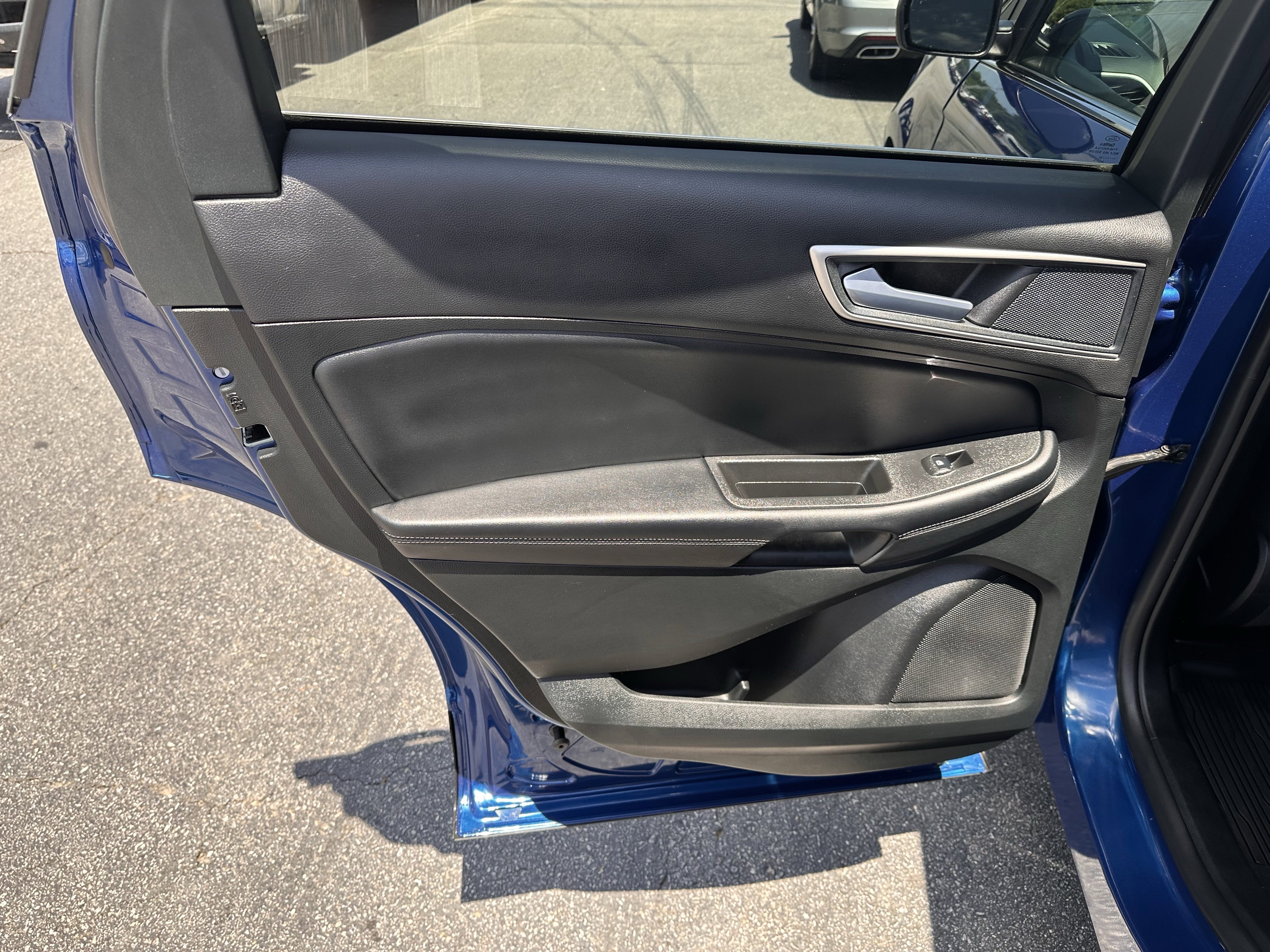 Certified Used 2024 Atlas Blue Metallic Ford SEL image 11