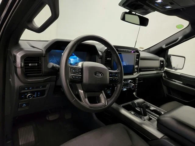 Used 2024 Black Ford XLT image 17