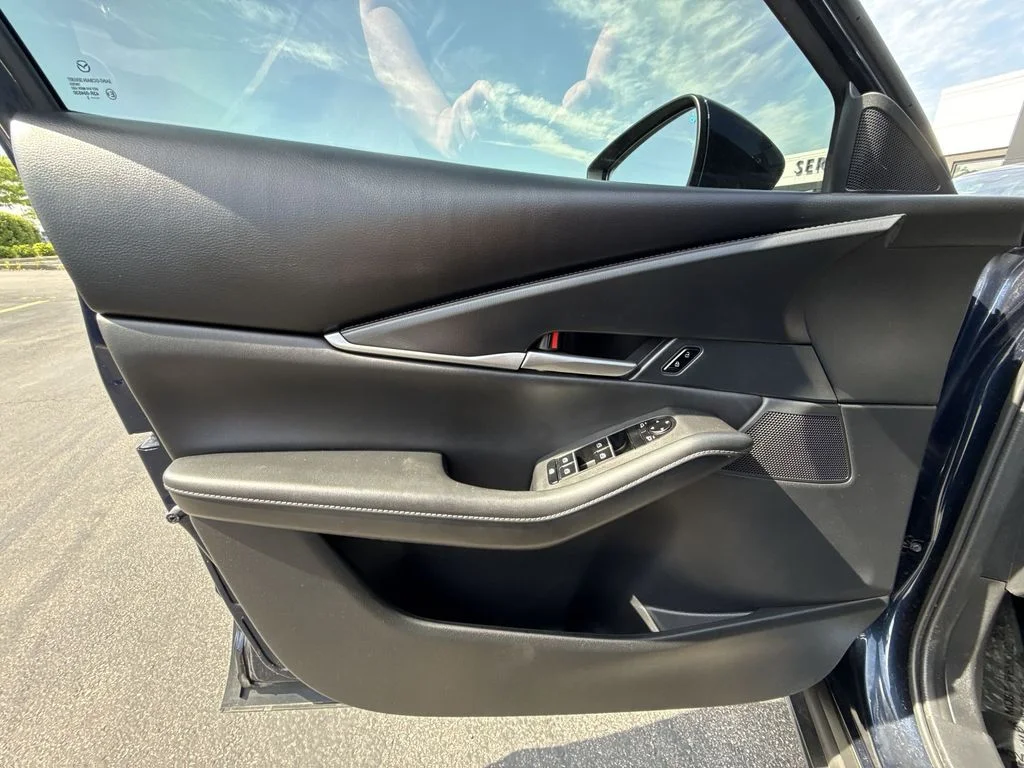 Used 2023 Blue Mazda 2.5 S Select Package image 13