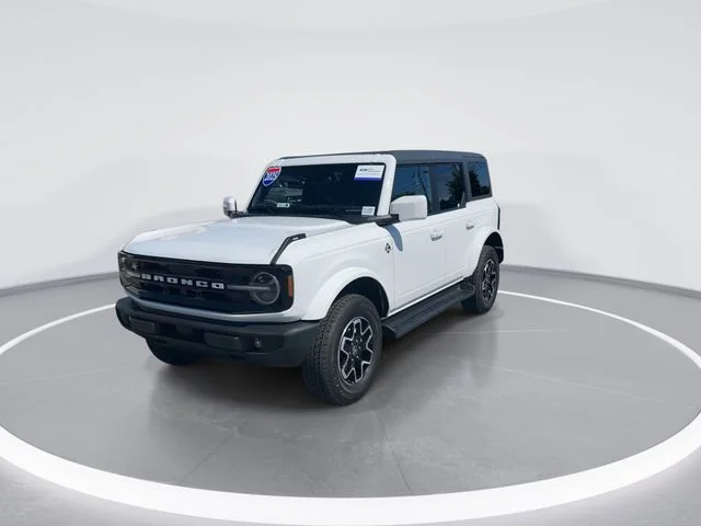 Used 2025 White Ford Outer Banks image 2