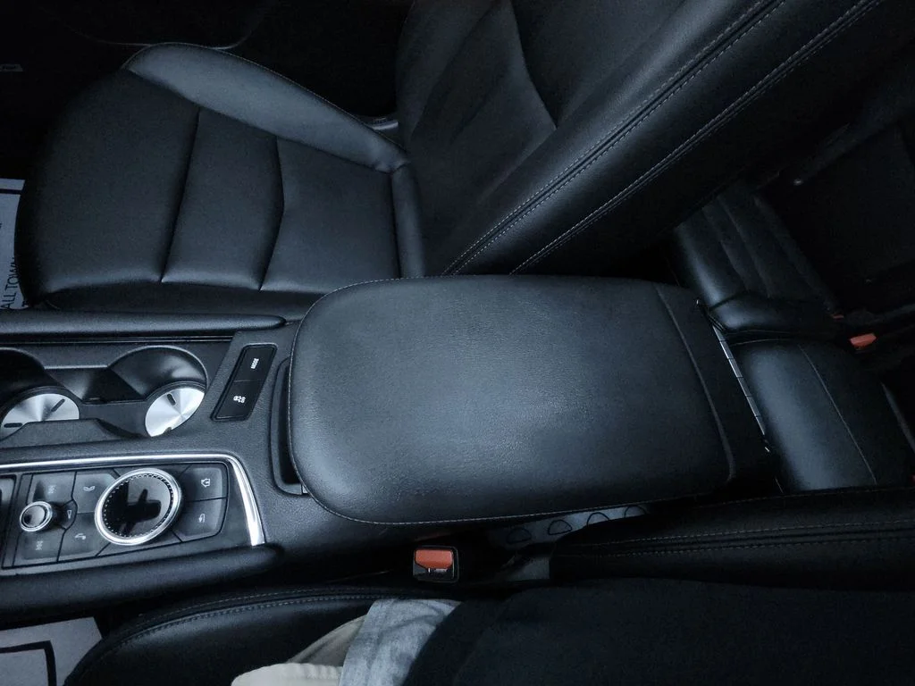 Used 2024 Green Cadillac Luxury image 20