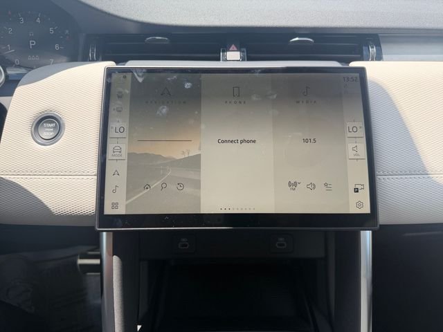New 2026 Santorini Black Land Rover Landmark image 20