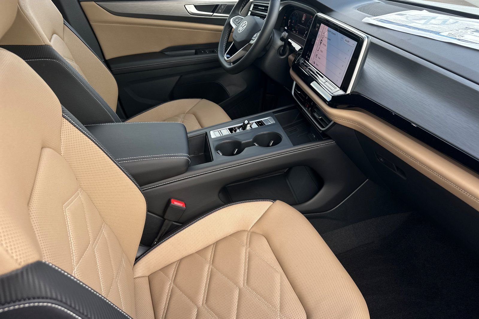 New 2026  Volkswagen SE image 16