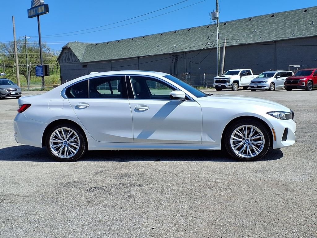 Used 2024 BMW 3 Series 330e with VIN 3MW39FS08R8E12976 for sale in Sand Springs, OK