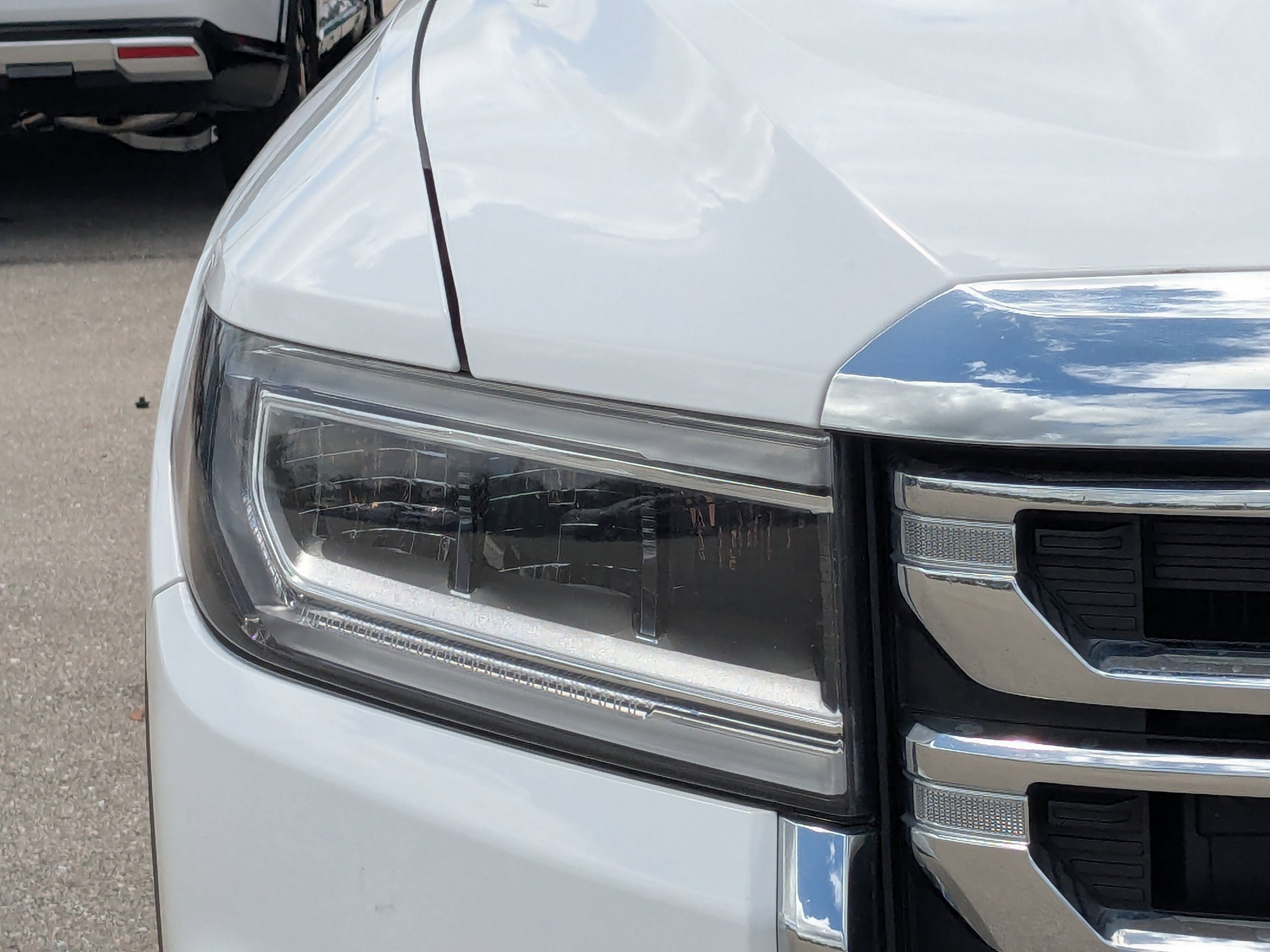 2023 GMC Acadia SLT - Photo 9