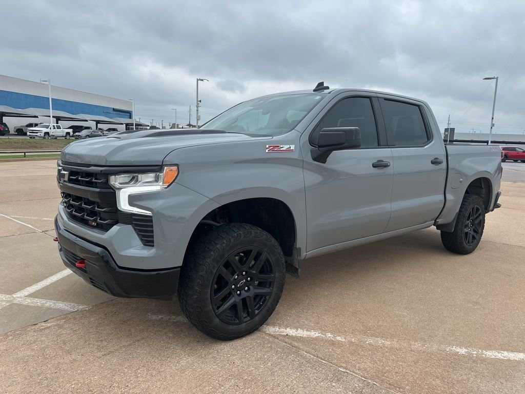 2024 Chevrolet Silverado 1500 LT Trail Boss 4X4 Crew Cab Short Box's photo