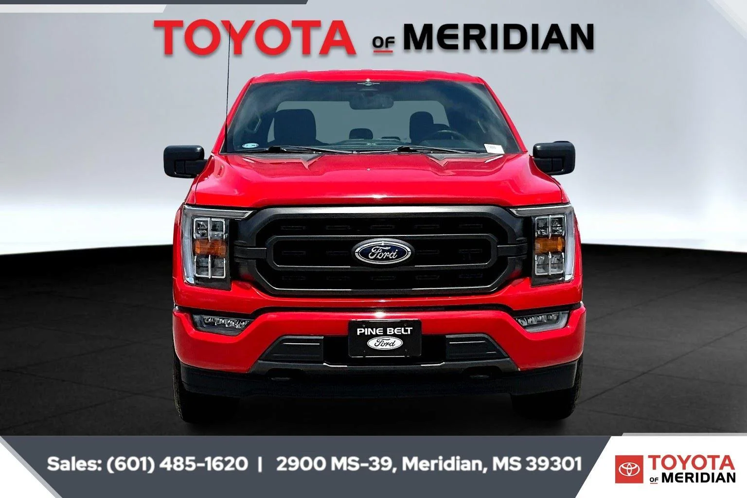 Used 2023 Race Red Ford XLT image 3